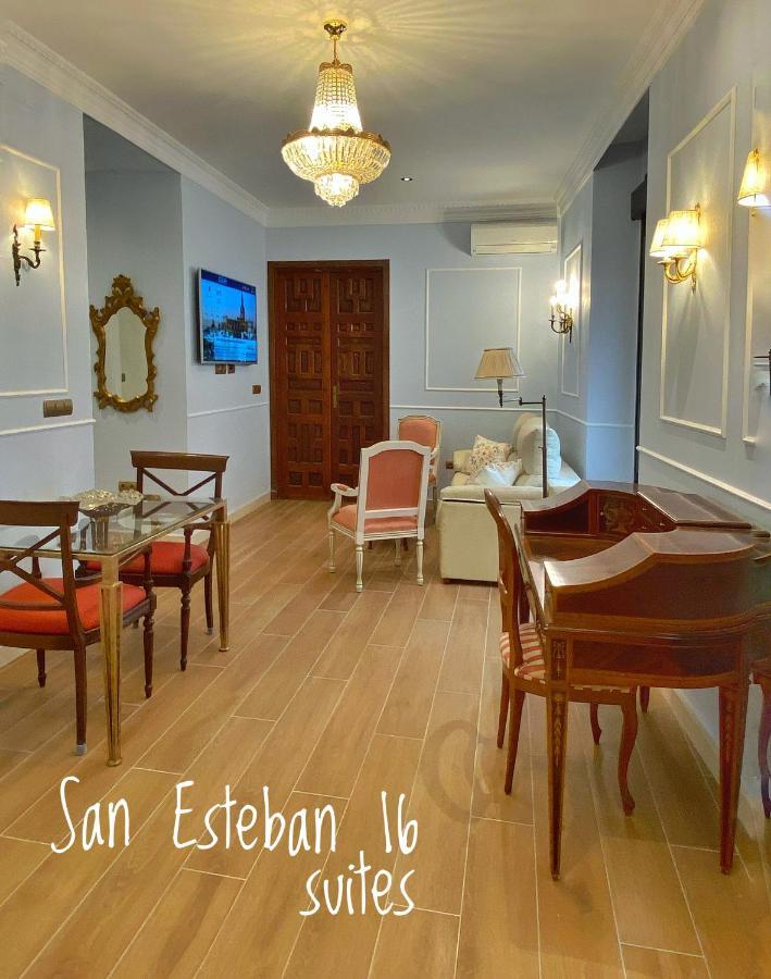 Suites San Esteban 16 Real Sevilla Exterior foto
