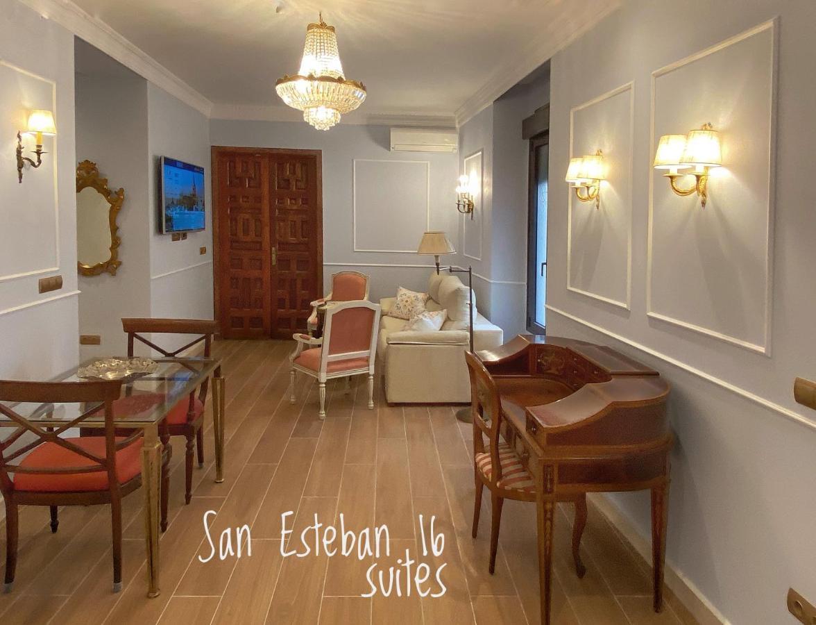 Suites San Esteban 16 Real Sevilla Exterior foto
